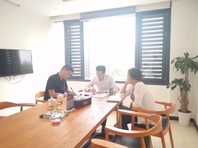 熱烈祝賀哈密伊州王總簽約創(chuàng)綠家！