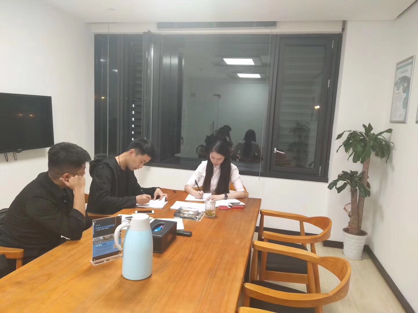 熱烈祝賀馬總、張總簽約創(chuàng)綠家亳州縣級代理！
