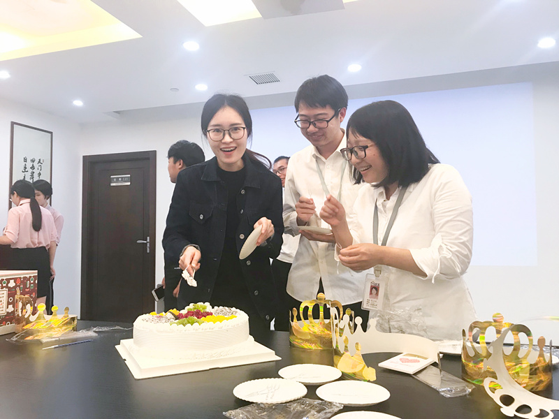 【5月生日會(huì)】這期壽星各個(gè)都可以出C位！