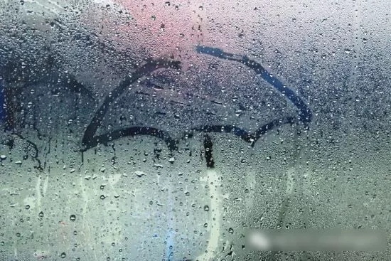 房間潮濕怎么辦！不僅會(huì)發(fā)霉還會(huì)導(dǎo)致甲醛超標(biāo)