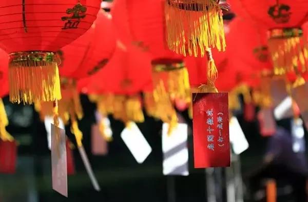 創(chuàng)綠家環(huán)保恭祝大家元宵快樂，幸福美滿！