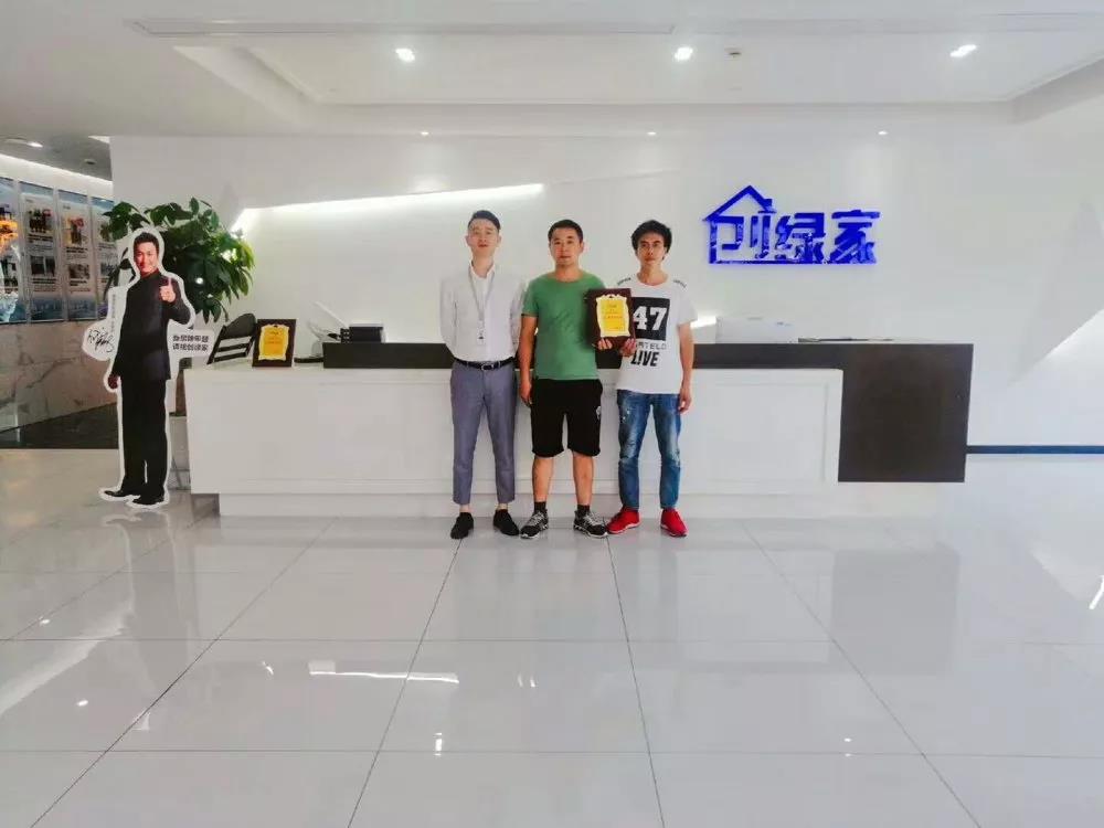 熱烈祝賀王總簽約創(chuàng)綠家上海市區(qū)級代理！