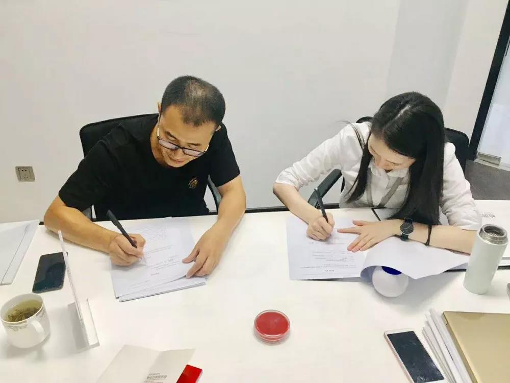 熱烈祝賀袁總簽約創(chuàng)綠家四川省涼山彝族自治州區(qū)級代理！