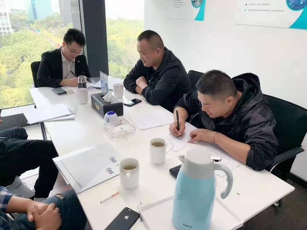 熱烈祝賀張總簽約創(chuàng)綠家浙江省嘉興市縣級(jí)代理！