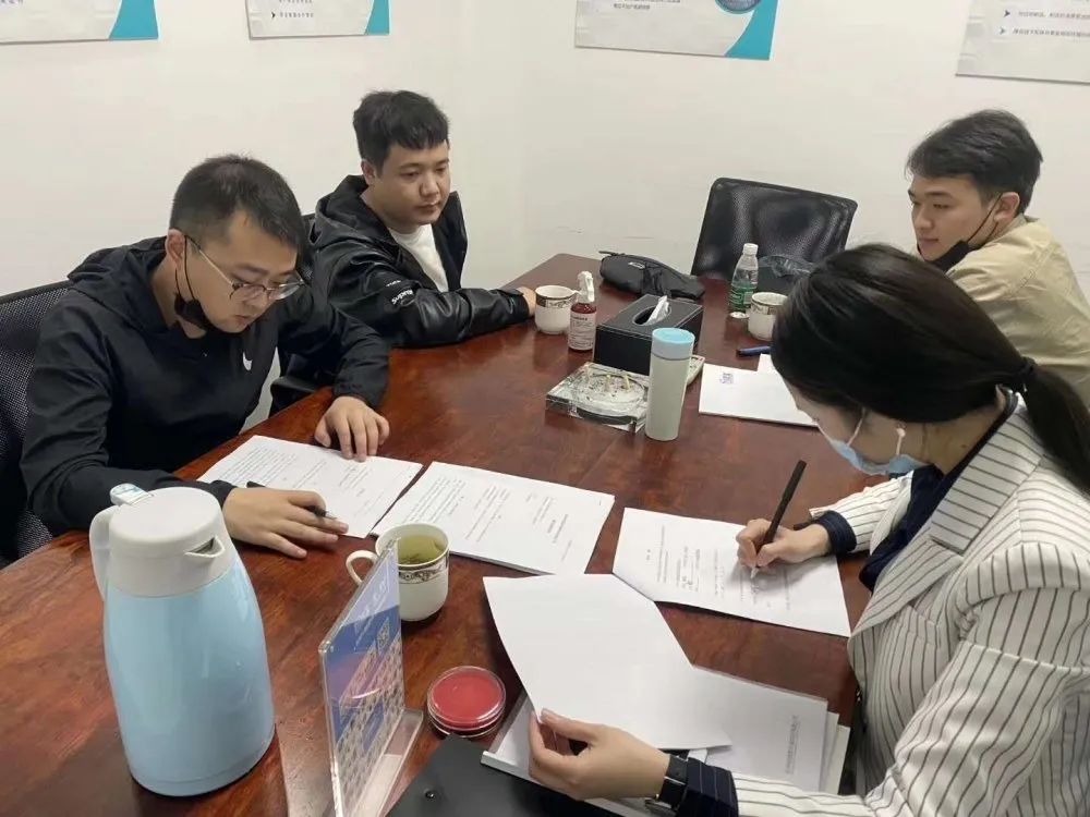 熱烈祝賀譚總石總簽約創(chuàng)綠家湖北省恩施州縣級代理！