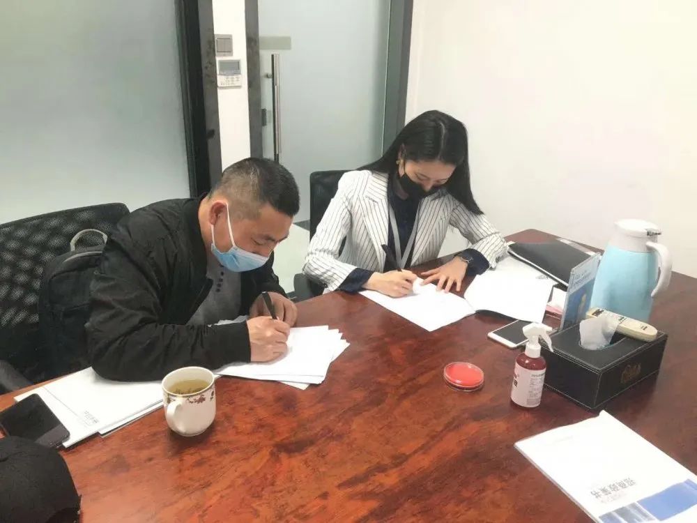 熱烈祝賀周總簽約創(chuàng)綠家江蘇省無錫市區(qū)級(jí)代理！