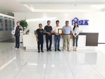 熱烈祝賀鞠總團(tuán)隊(duì)簽約創(chuàng)綠家日照市區(qū)級(jí)代理！