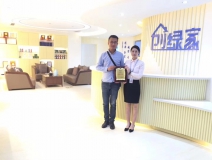 熱烈祝賀趙總簽約創(chuàng)綠家成都市區(qū)級代理！