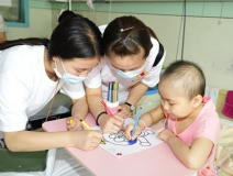 室內(nèi)甲醛超標(biāo)怎么辦？為了快樂暑假，父母必須這么做！