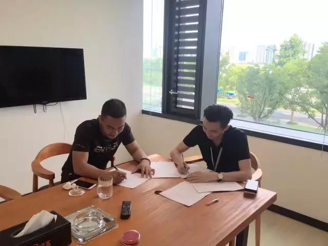 熱烈祝賀海口殷總成功加入創(chuàng)綠家！